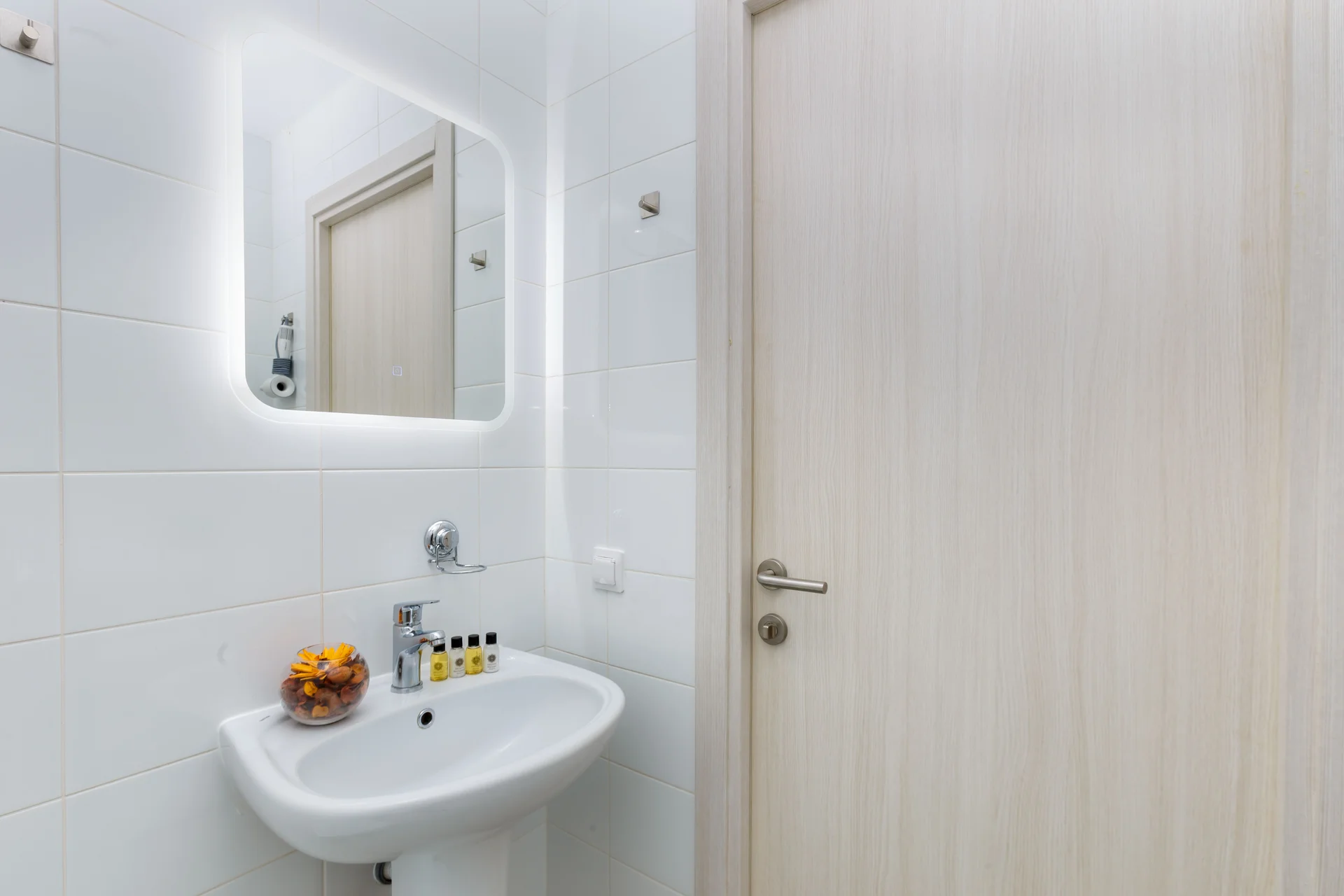 Inndays Apartments - миниатюра 9