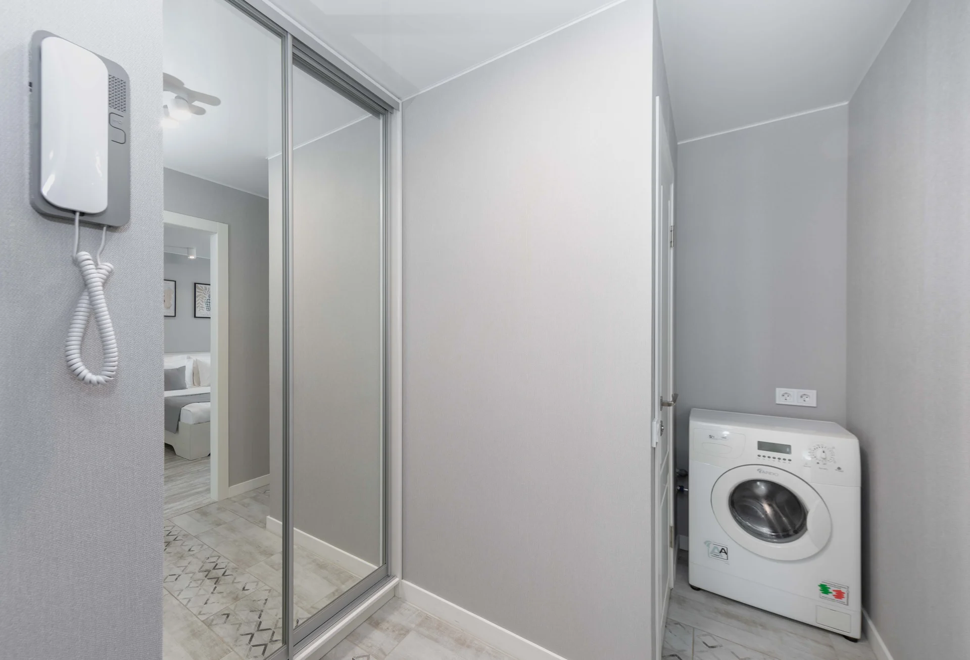Inndays Apartments - миниатюра 15