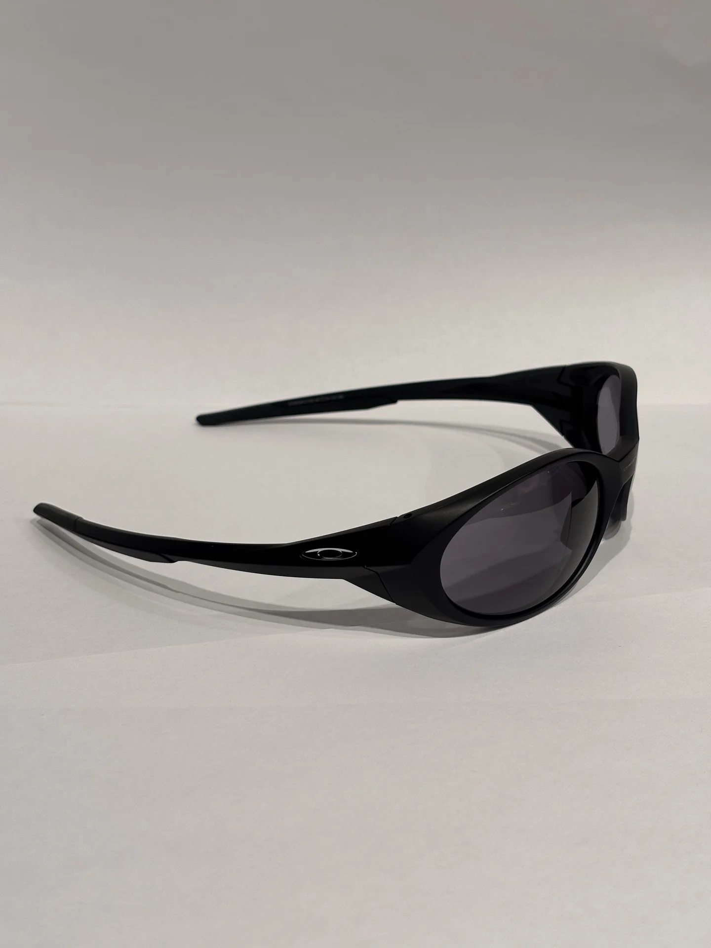 Солнцезащитные очки Oakley - миниатюра 5