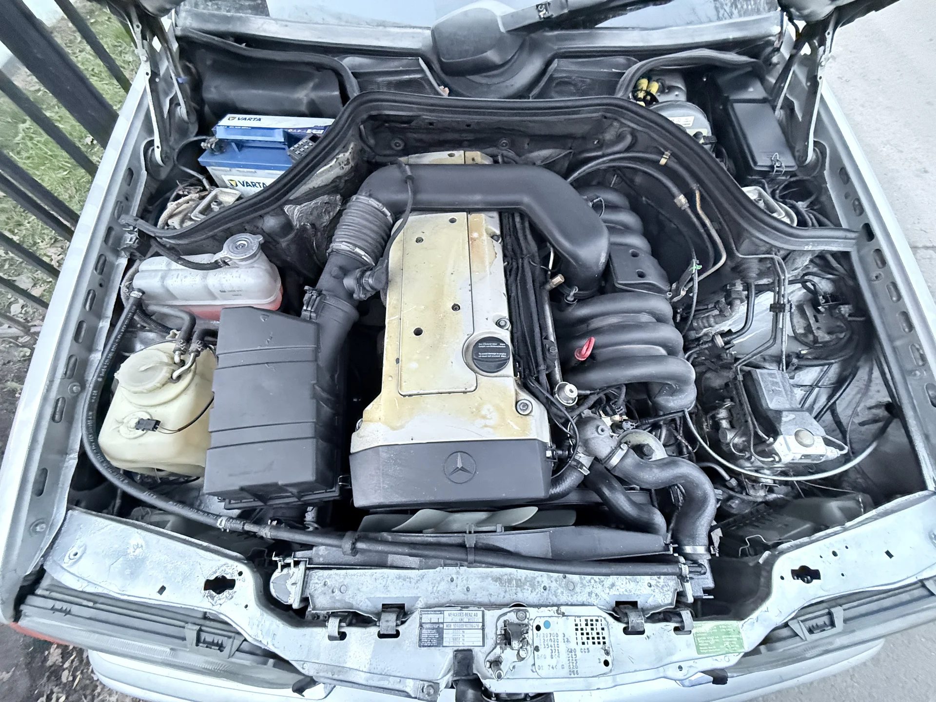 Mercedes-Benz E-Class, 1995 w124 m104 2.8 - миниатюра 9