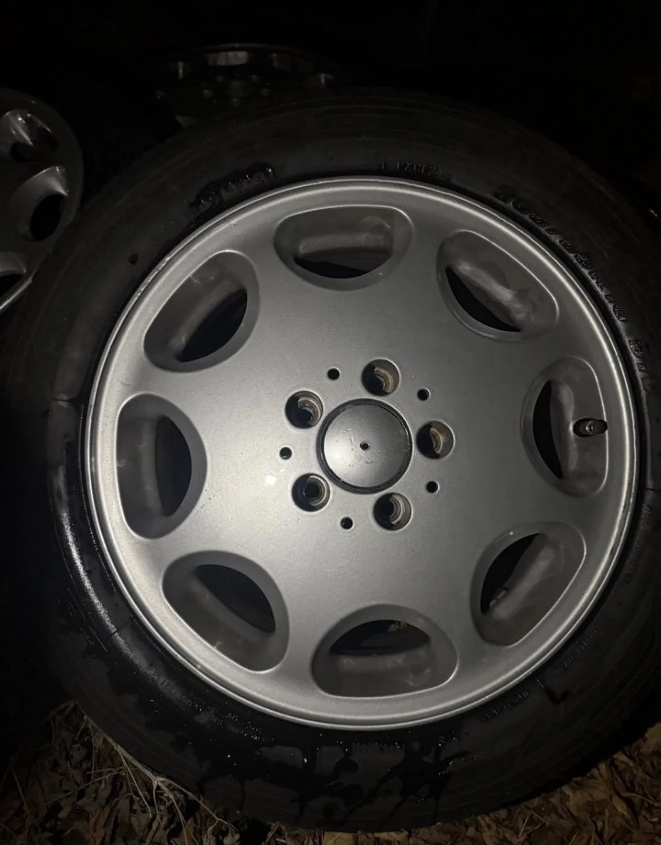 Комплект колес Ромашки R16 на Mercedes W124 E500 - миниатюра 6