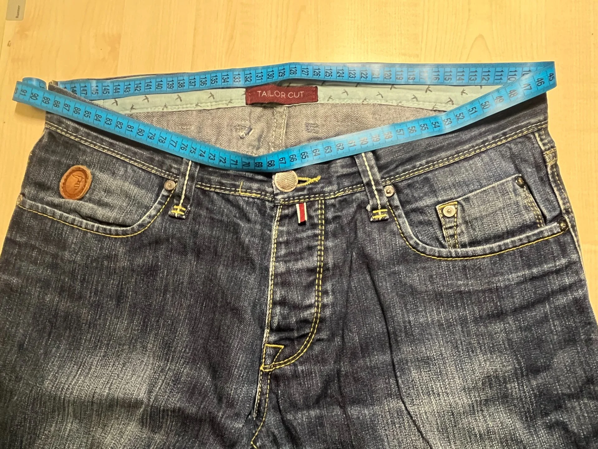 Джинсы бренда Tailor Cut на 4 пуговицах - миниатюра 6