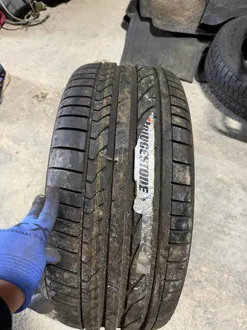 Bridgestone Potenza RE 050A l 245/45 R18