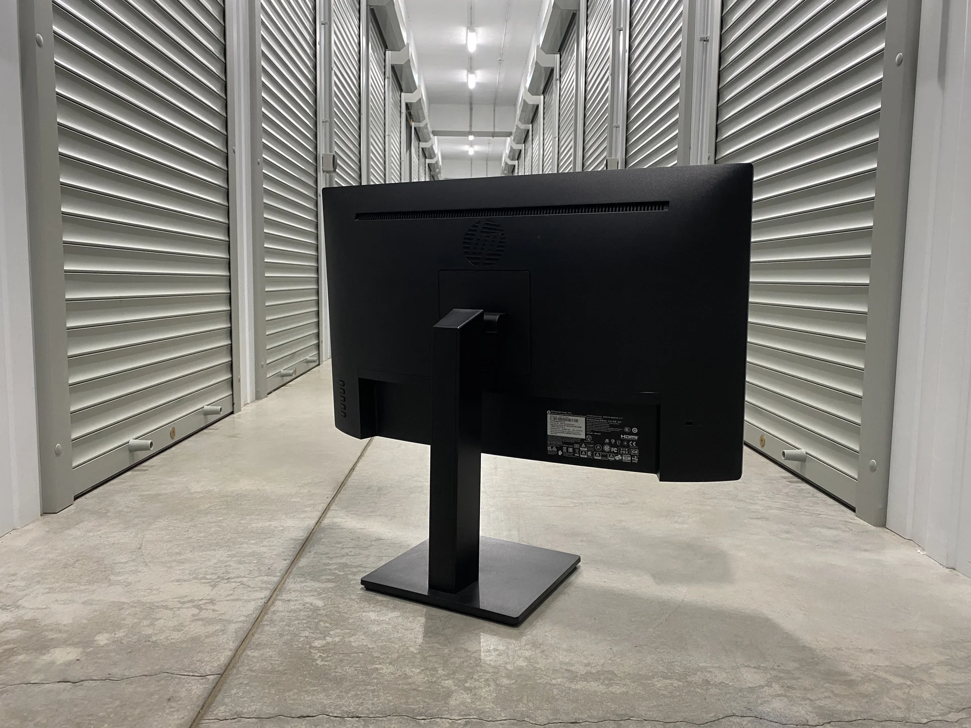 Монитор HP X27c - миниатюра 2