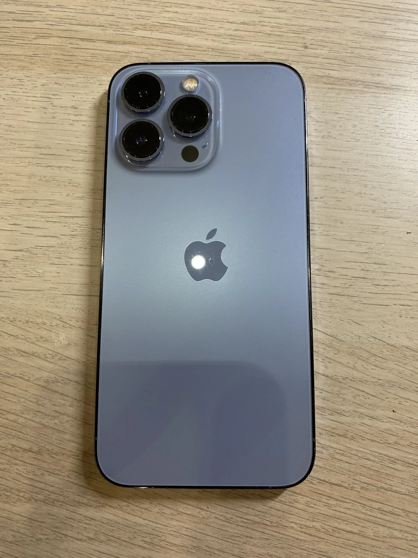 iPhone 13 Pro - изображение 1
