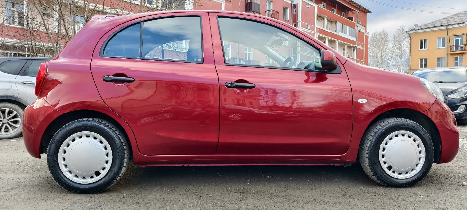 Nissan March 2018г. - миниатюра 2