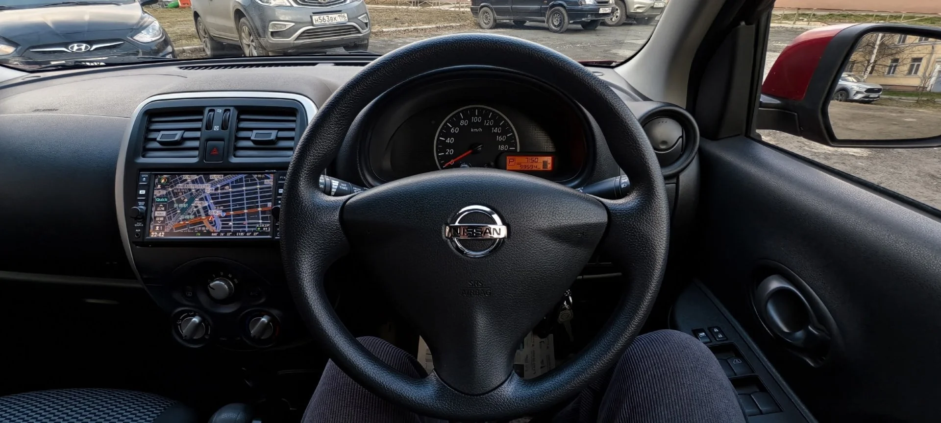 Nissan March 2018г. - миниатюра 6
