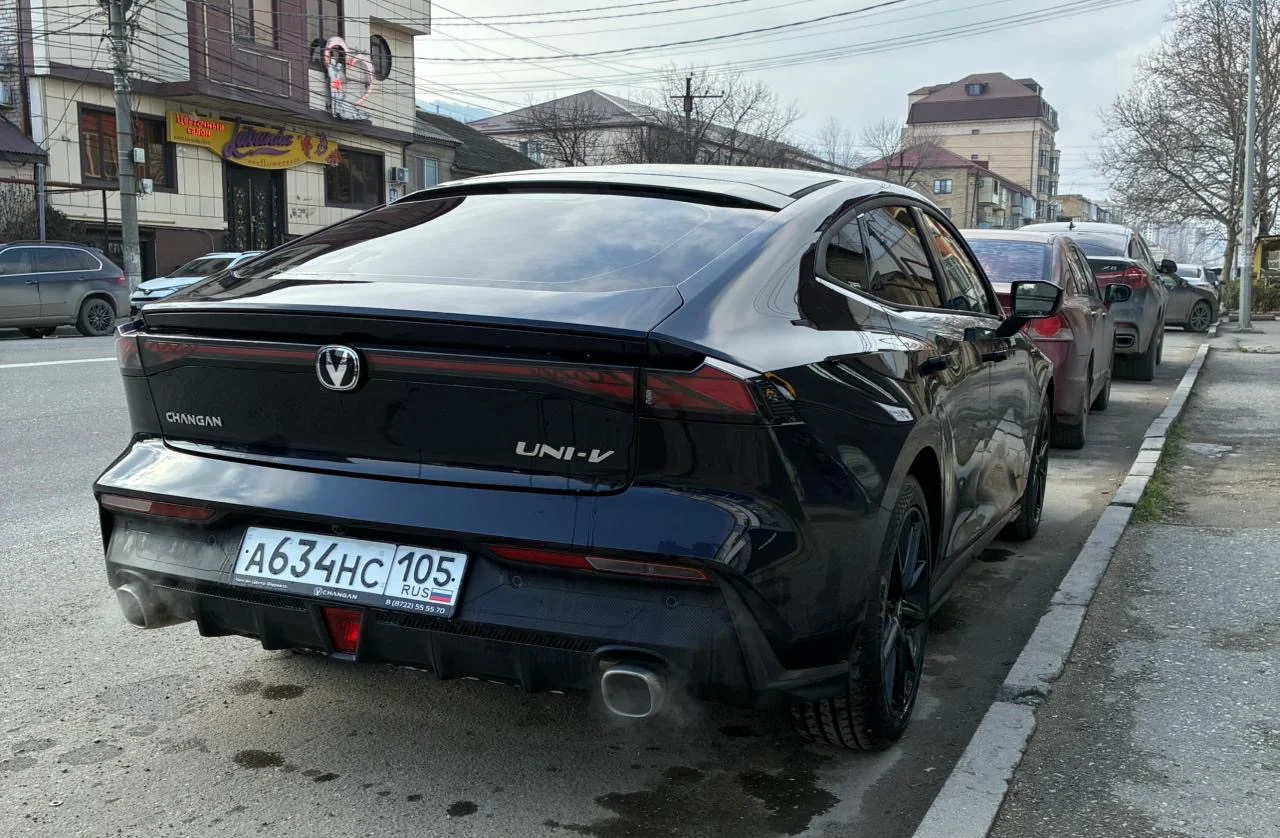 Changan uni-v - миниатюра 3