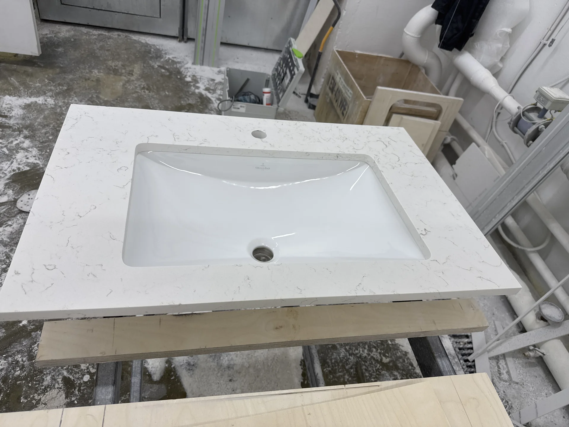 Изготовление столешниц из искуственного камня - миниатюра 2