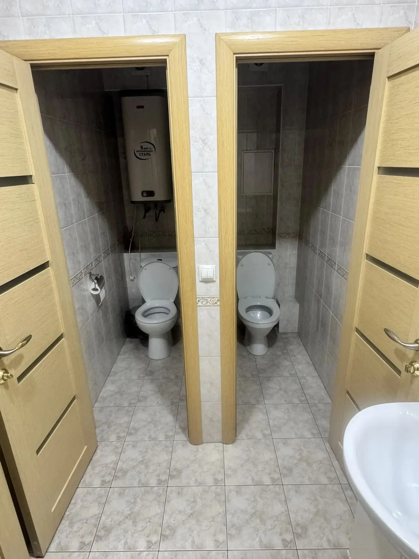 Сдаётся парикмахерское кресло - миниатюра 3