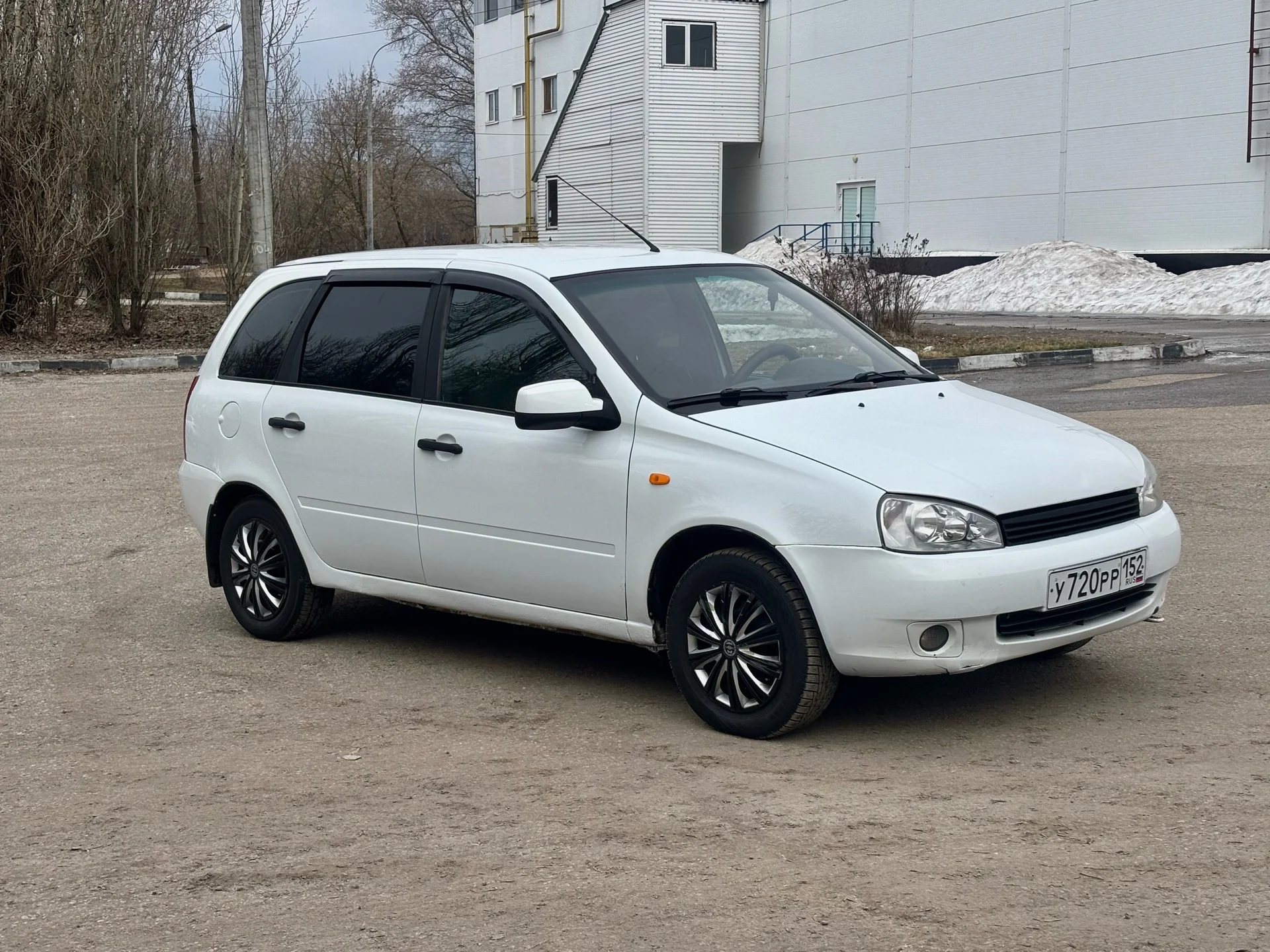 Lada Kalina 2012 - миниатюра 3