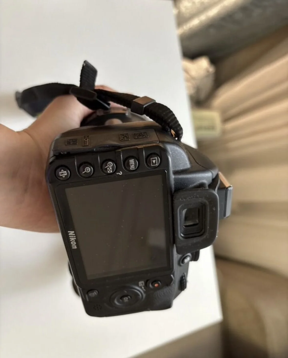 Фотоаппарат Nikon D3100 + 18–55mm VR + сумка - миниатюра 4