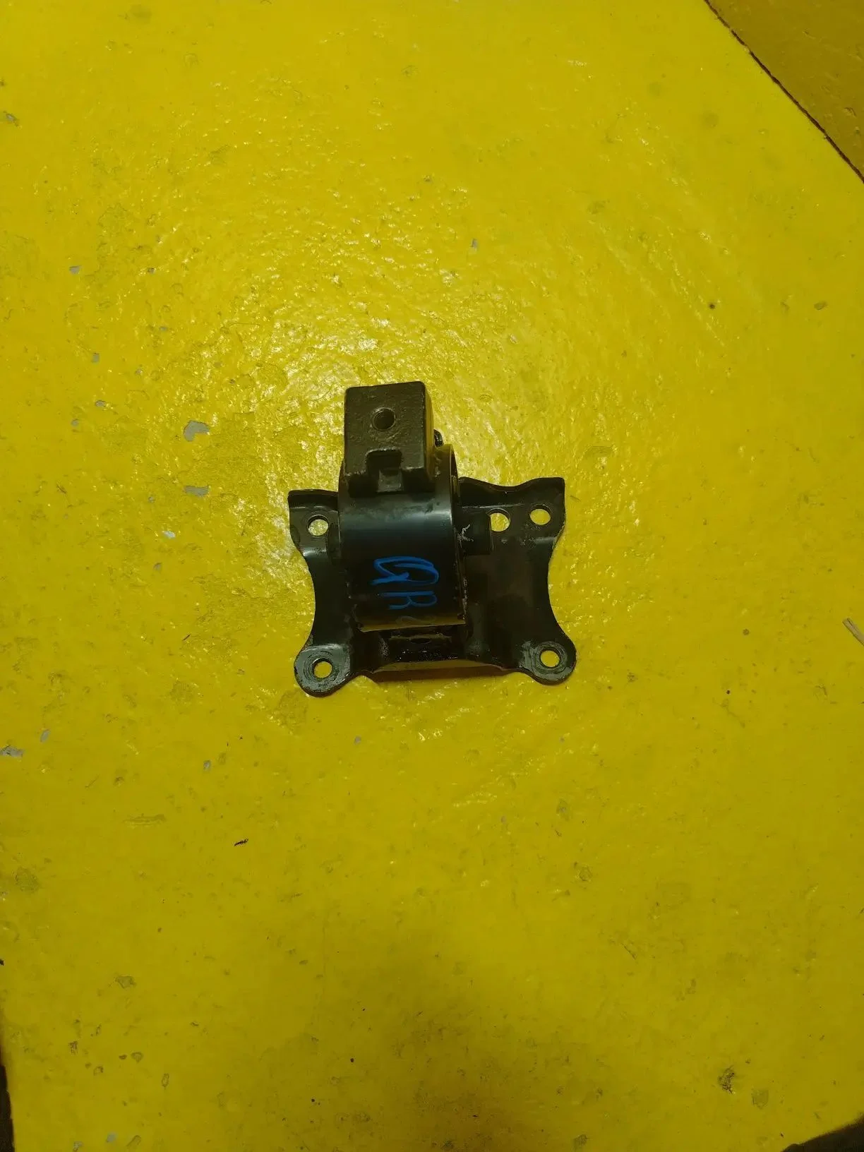 Подушка АКПП Nissan Serena TNC24 2.0  QR20 (контра - миниатюра 2