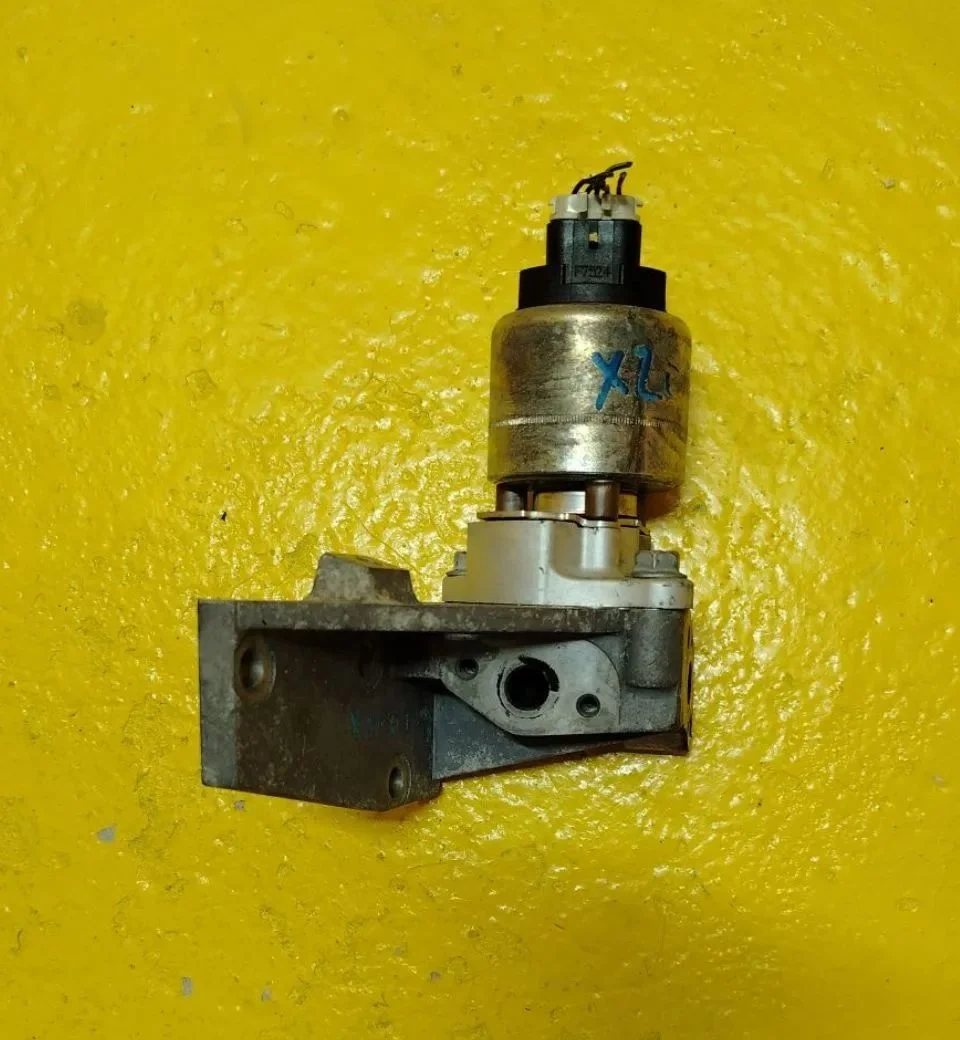 Клапан EGR / ЕГР Chevrolet Epica V250 X20D1 2.0 14