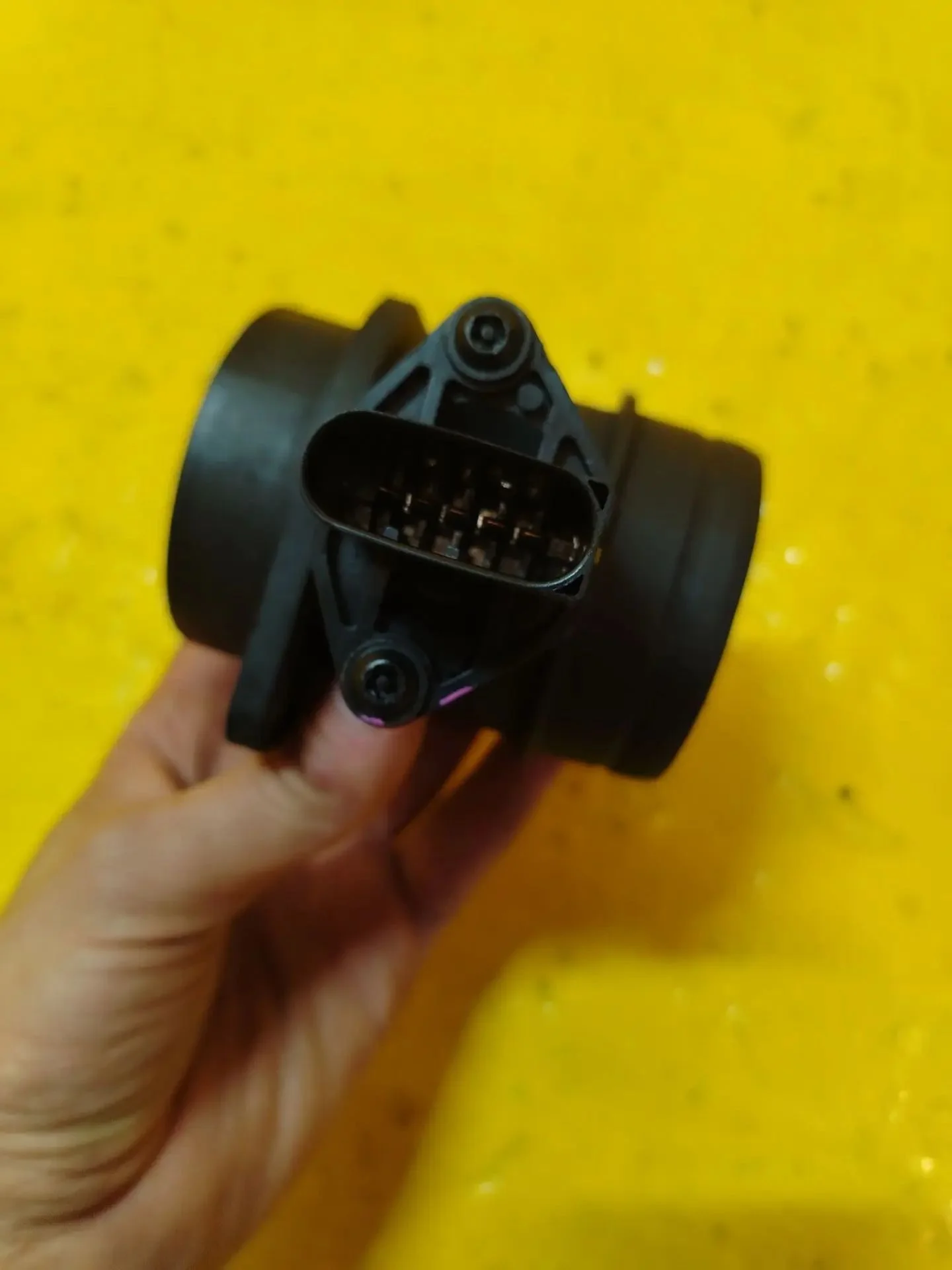 Дмрв бмв bmw e46 0 280 218 075 n46b20
Датчик массо
