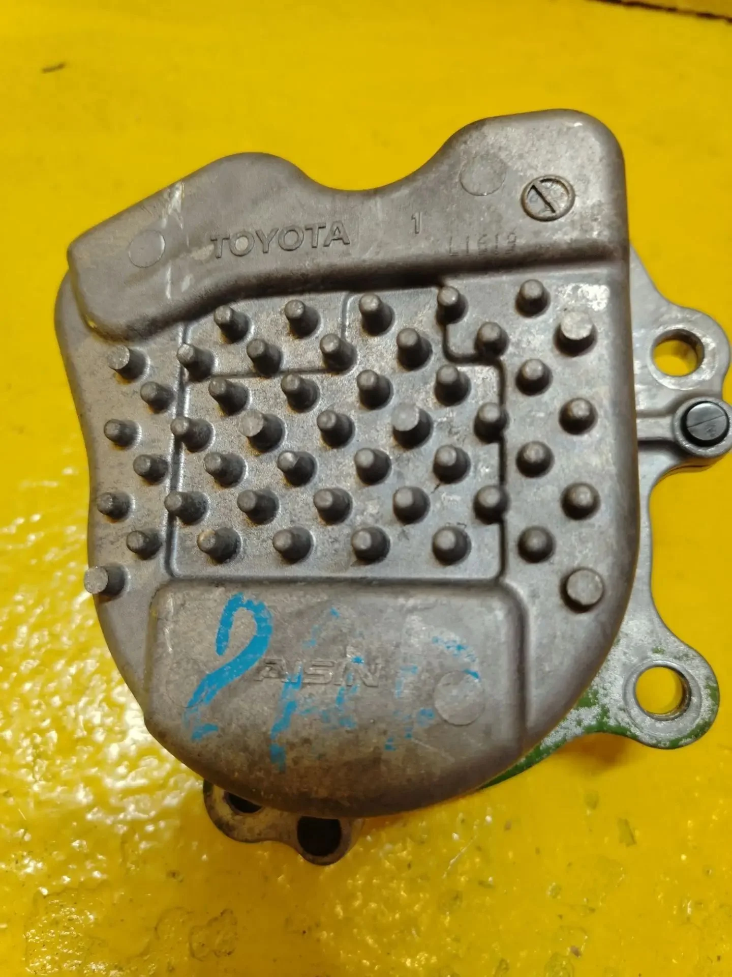 Помпа насос электрическая 2.5 2AR-FXE hybrid toyot - миниатюра 3