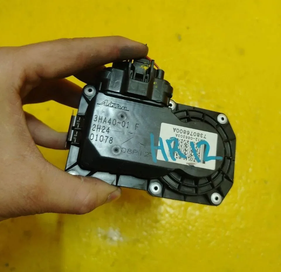 Дроссельная заслонка Nissan Note E12 HR12DDR 2016 - миниатюра 4