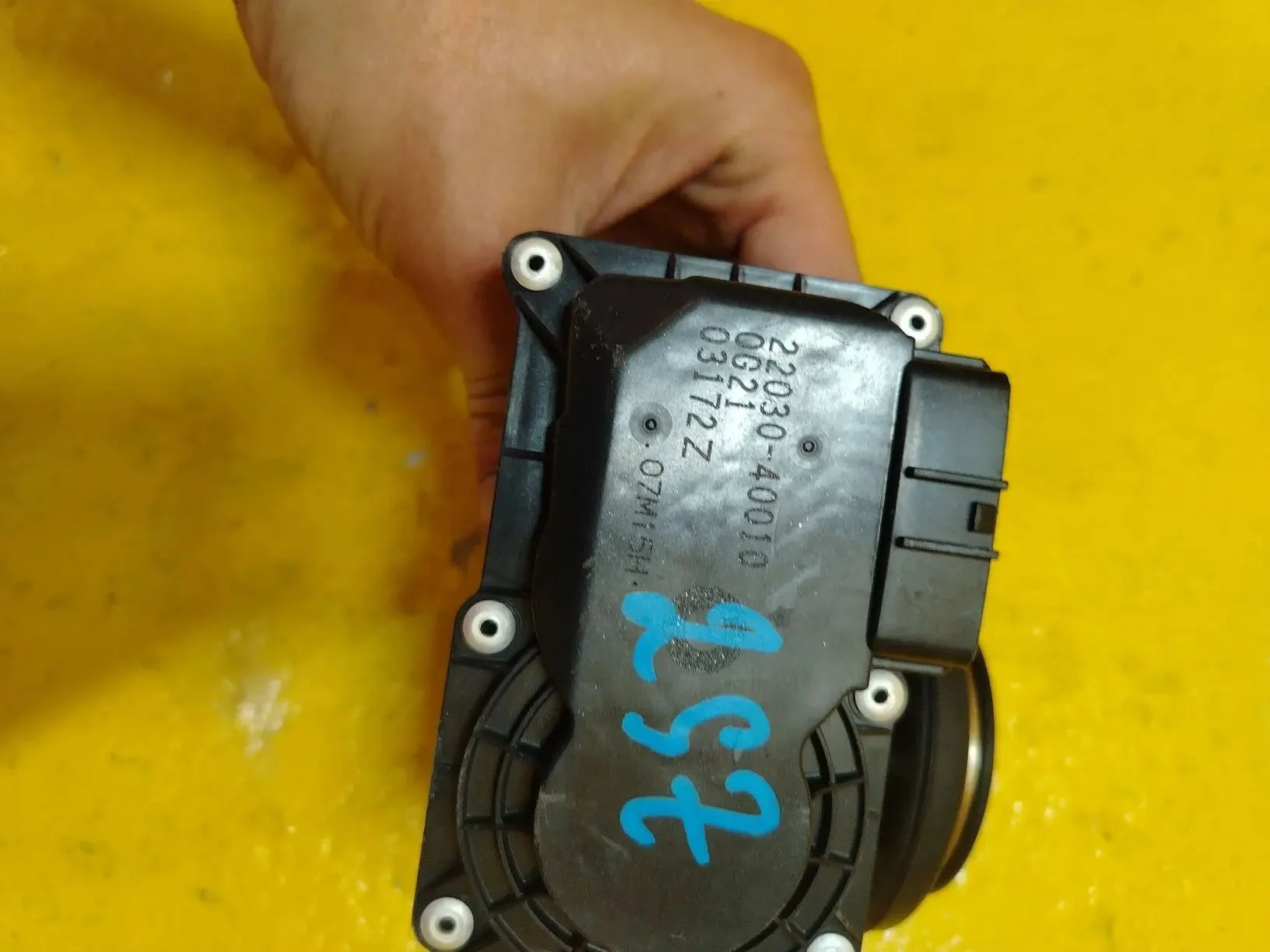 заслонка дроссельная Тойота Витц Ярис 1.0 1kr fe 1 - миниатюра 3