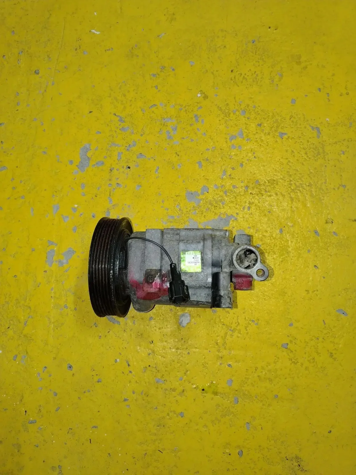 Компрессор кондиционера 1.5 QG15 1.8 QG18 NISSAN - миниатюра 3