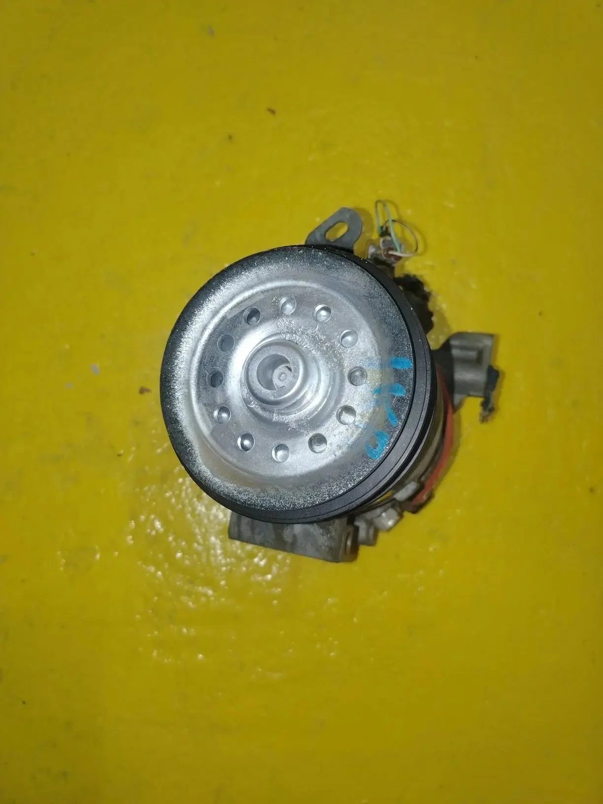 Компрессор кондиционера 1.0 1KR-FE 1KRFE TOYOTA - миниатюра 5