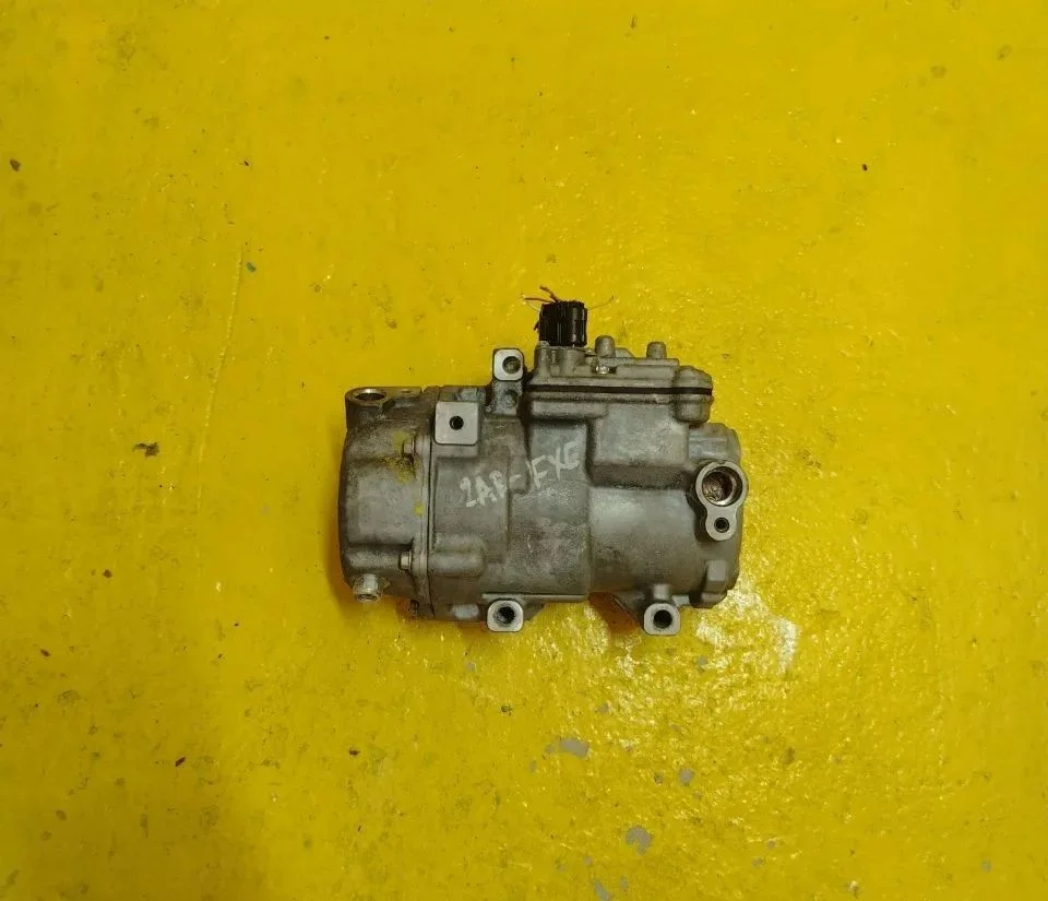 компрессор кондиционера 2.4 2AZ-FXE 2AZFXE TOYOTA - миниатюра 2