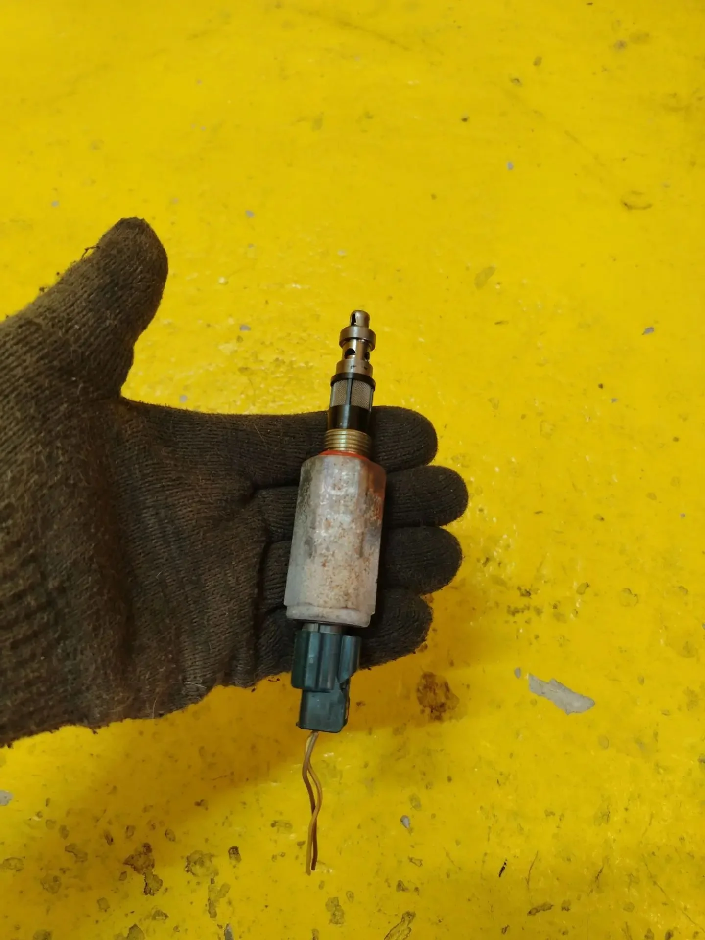 клапан vvt-i .6 1.8 QG16 QG18
Датчик газораспредел - миниатюра 2