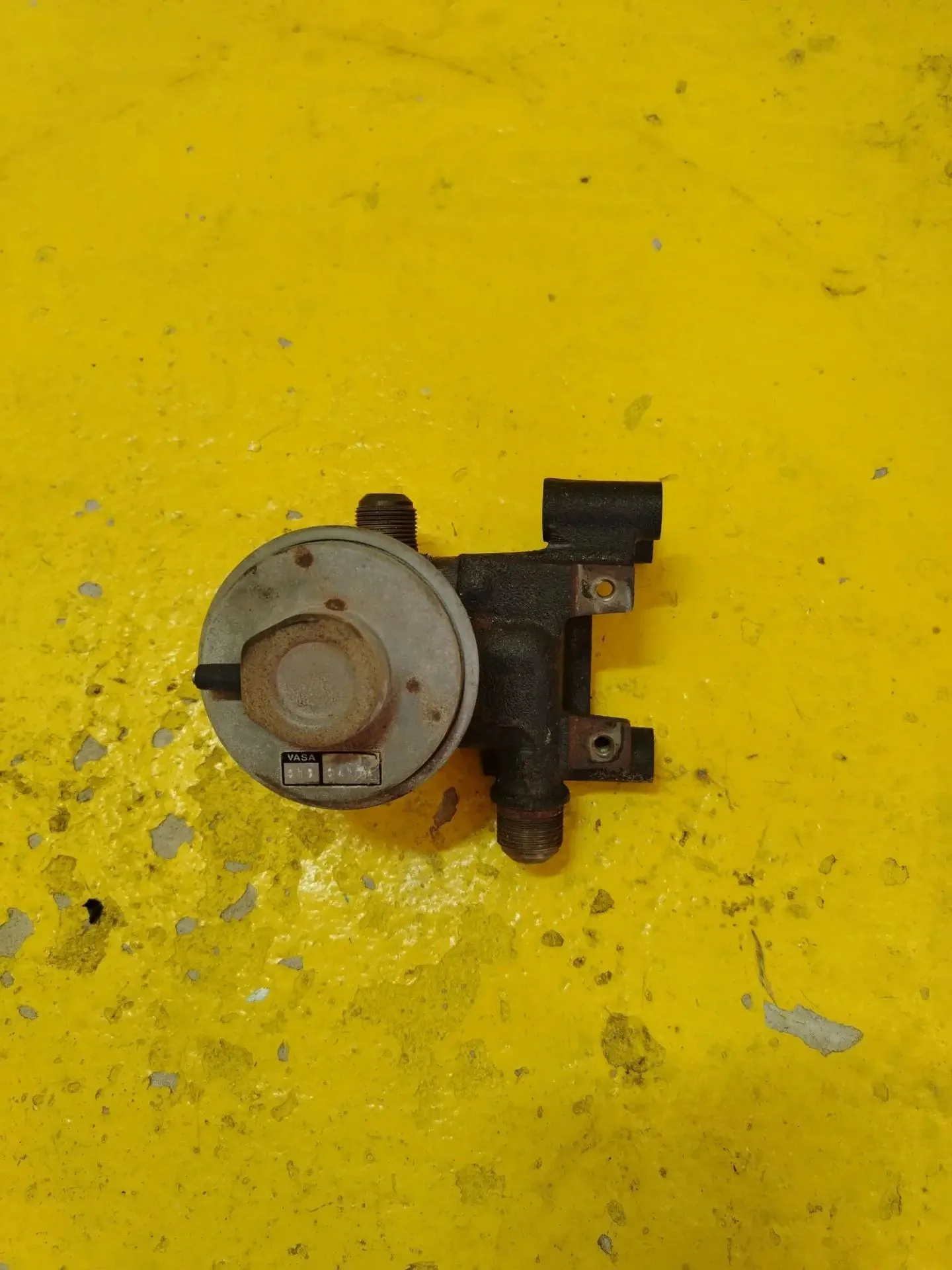 Клапан EGR Nissan Sunny FB15 QG15DE 1999 - 2003
​д