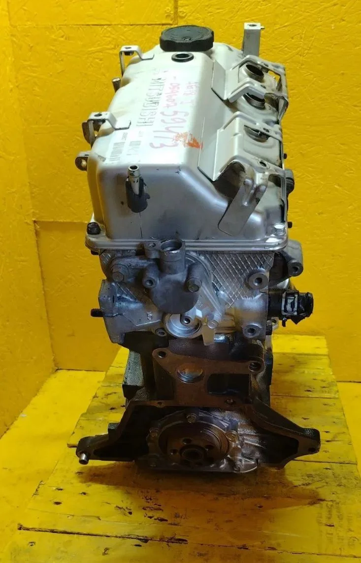 Двигатель двс 1.6 4G18 mpi
Mitsubishi lancer
Митсу - миниатюра 4