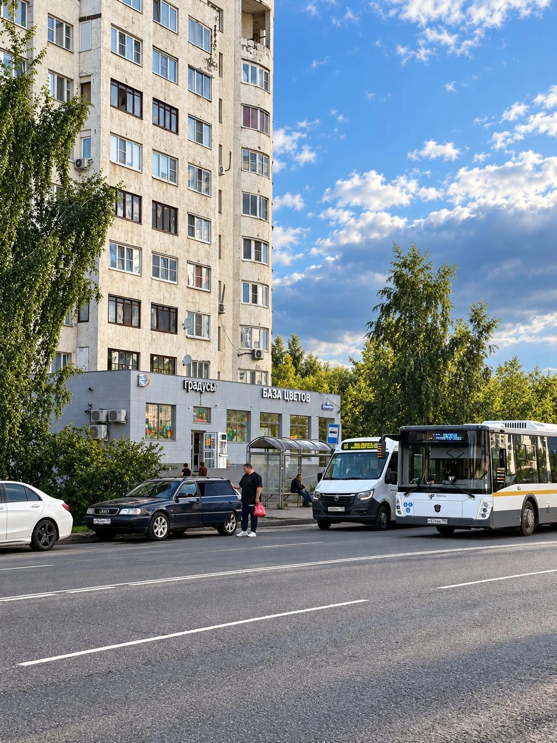 ПРОДАЖА ПОМЕЩЕНИЯ С РЕМОНТОМ! 72,9 кв.м.! - миниатюра 3