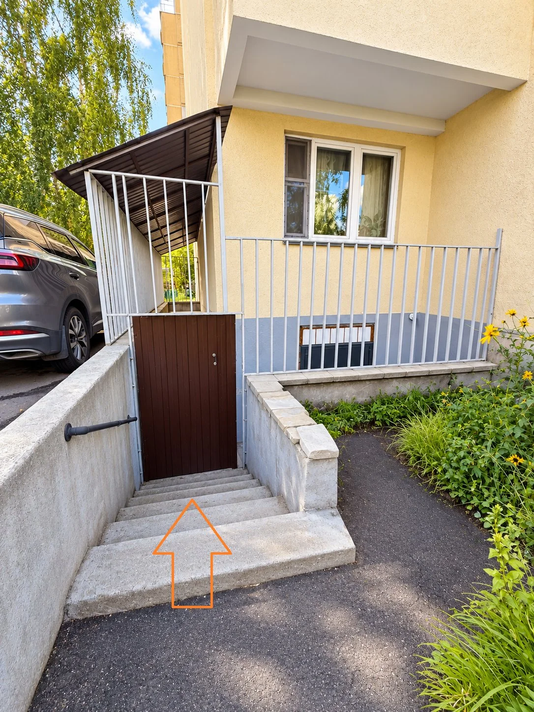 ПРОДАЖА ПОМЕЩЕНИЯ 50 КВ.М. на ПЕРВОЙ ЛИНИИ! - миниатюра 2