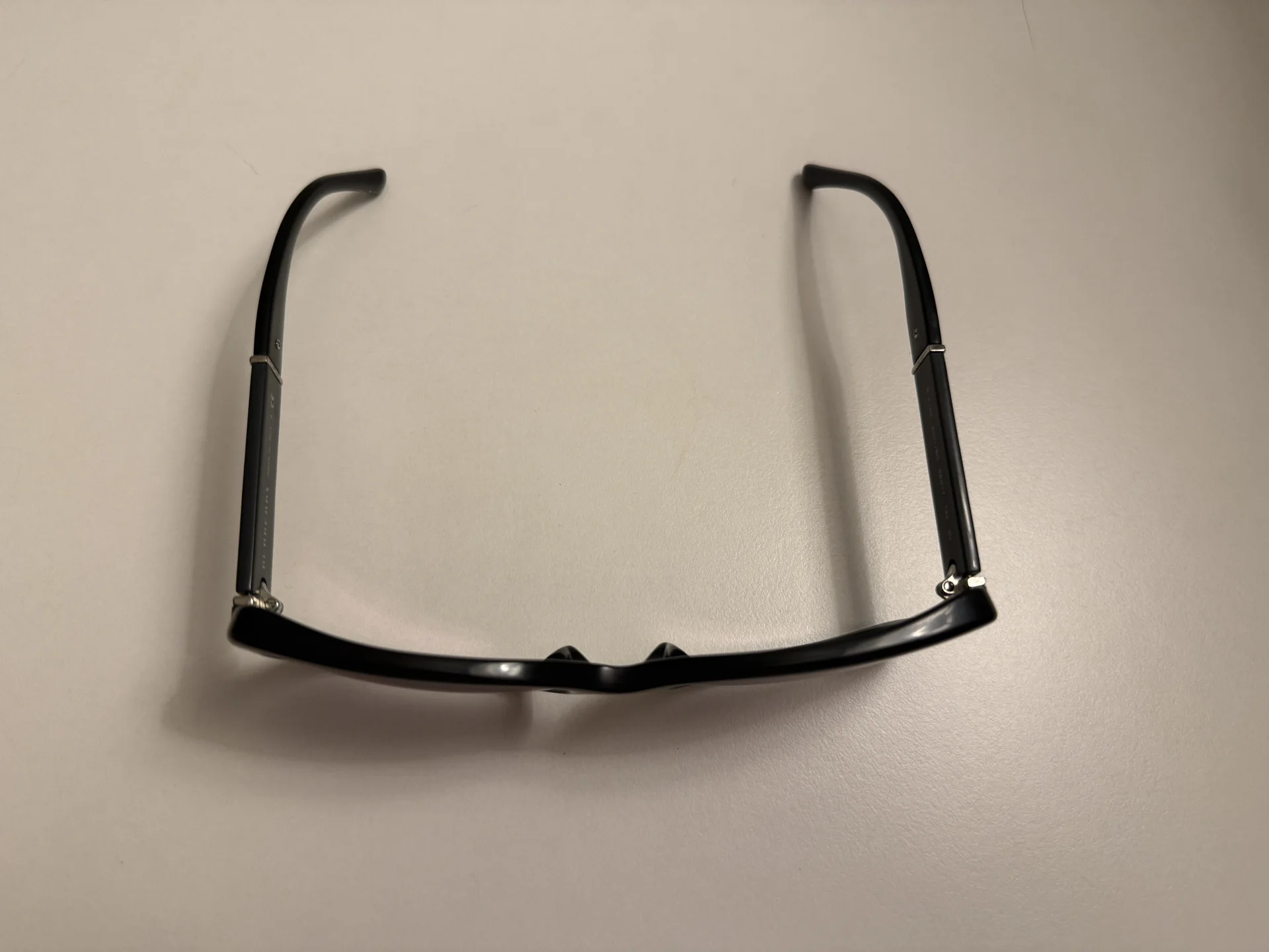 Солнцезащитные очки Burberry - миниатюра 6