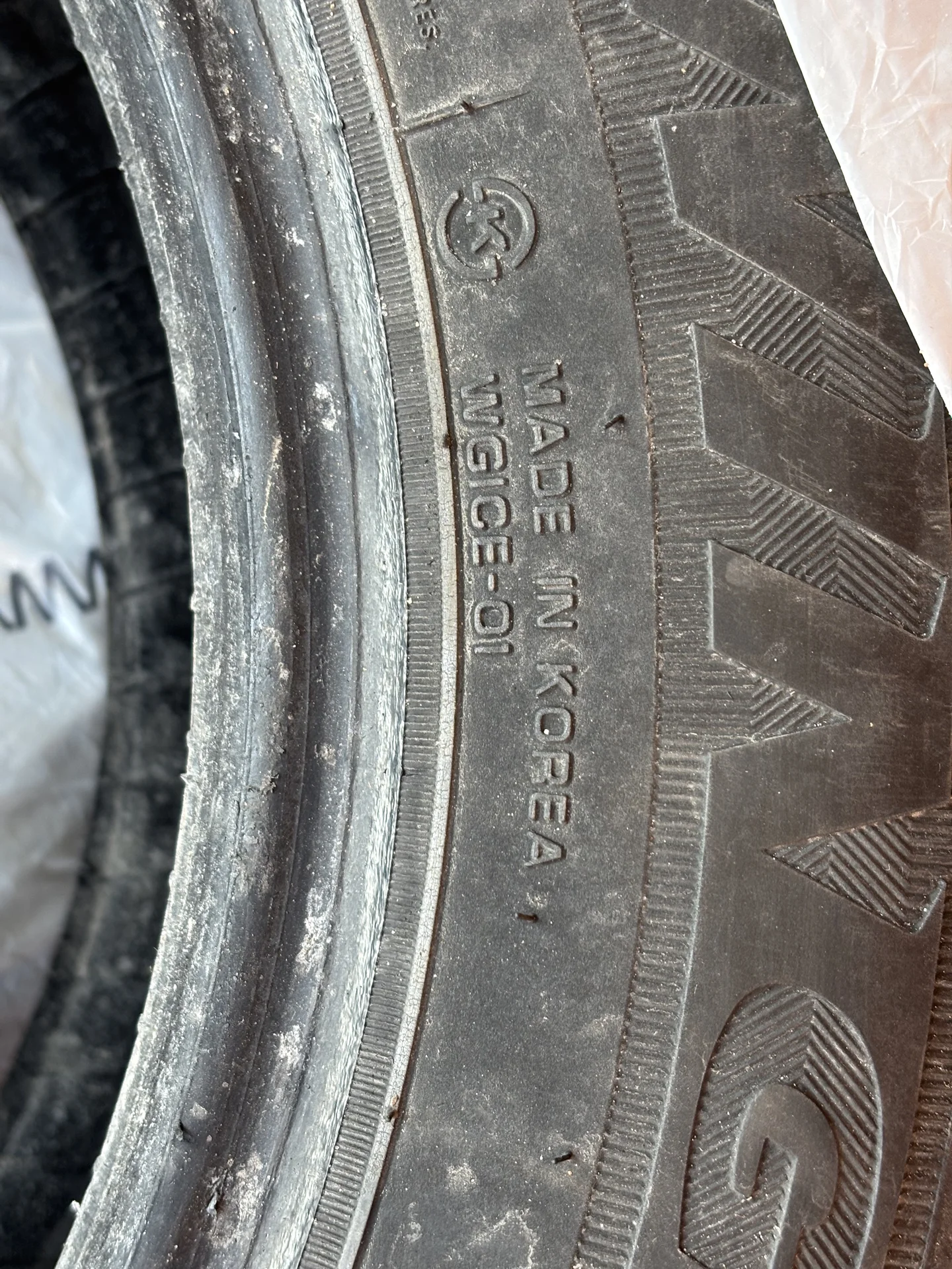 Roadstone Winguard Ice 195/65/r15 - миниатюра 3