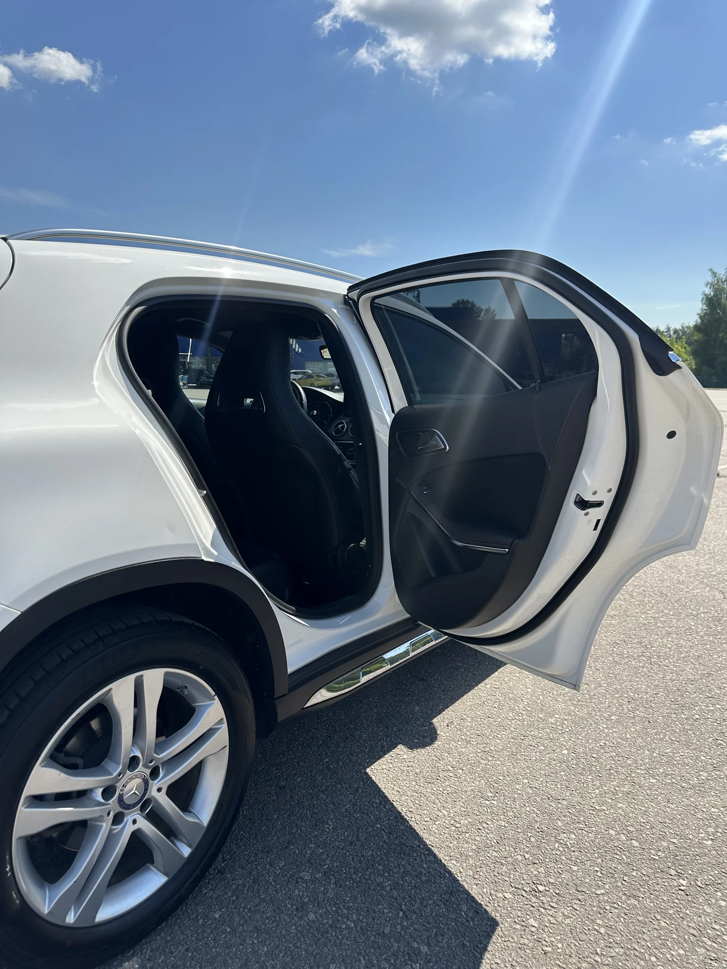 Mercedes-Benz GLA 1.6 AMT - миниатюра 6