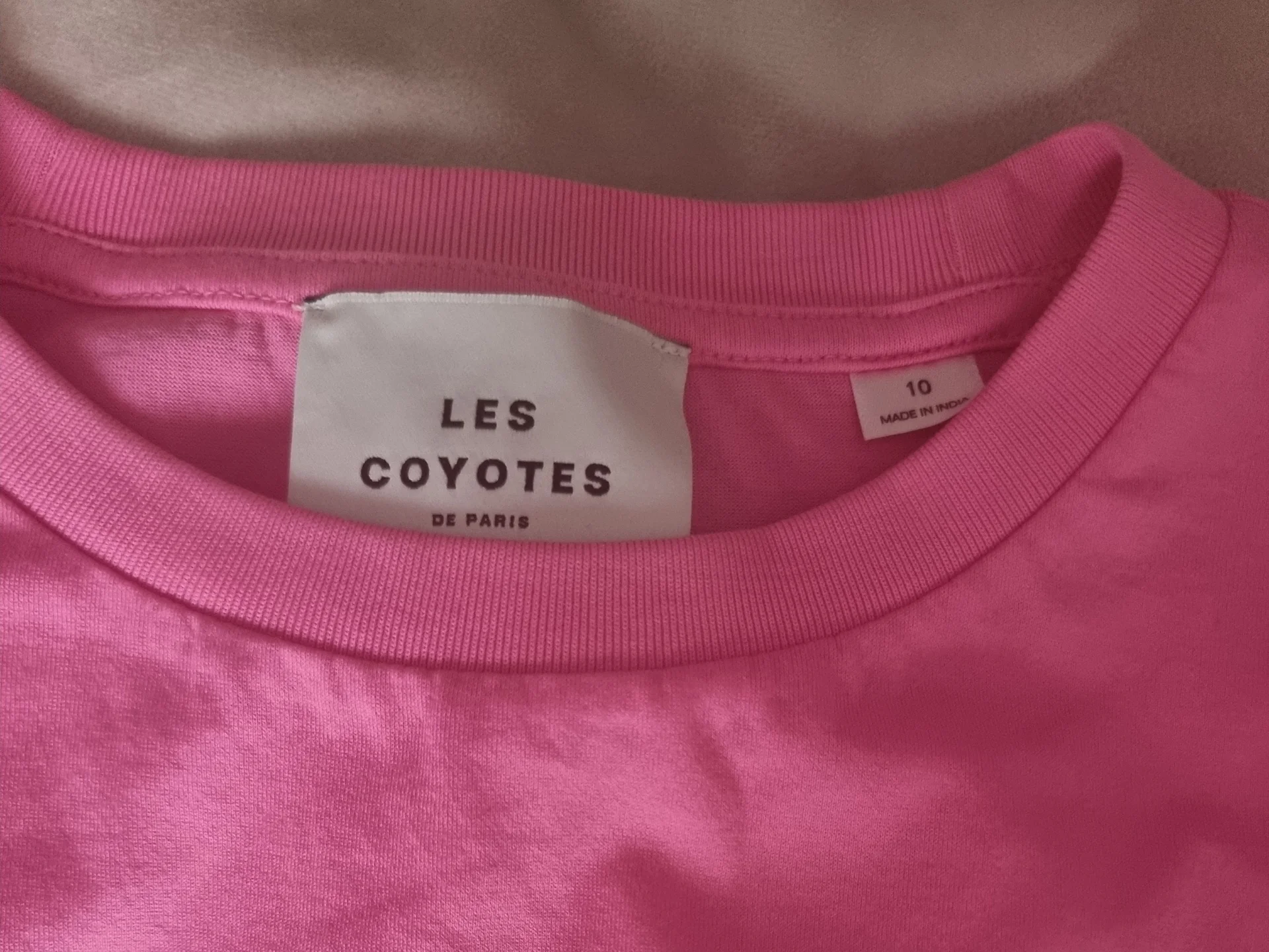 Футболка на девочку 10 лет Les coyotes - миниатюра 3