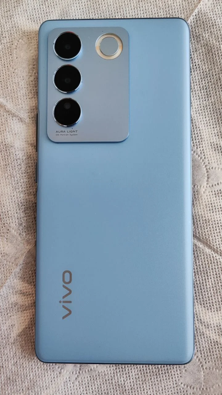 Смартфон vivo V27, 8/256 ГБ, 2 SIM - миниатюра 5