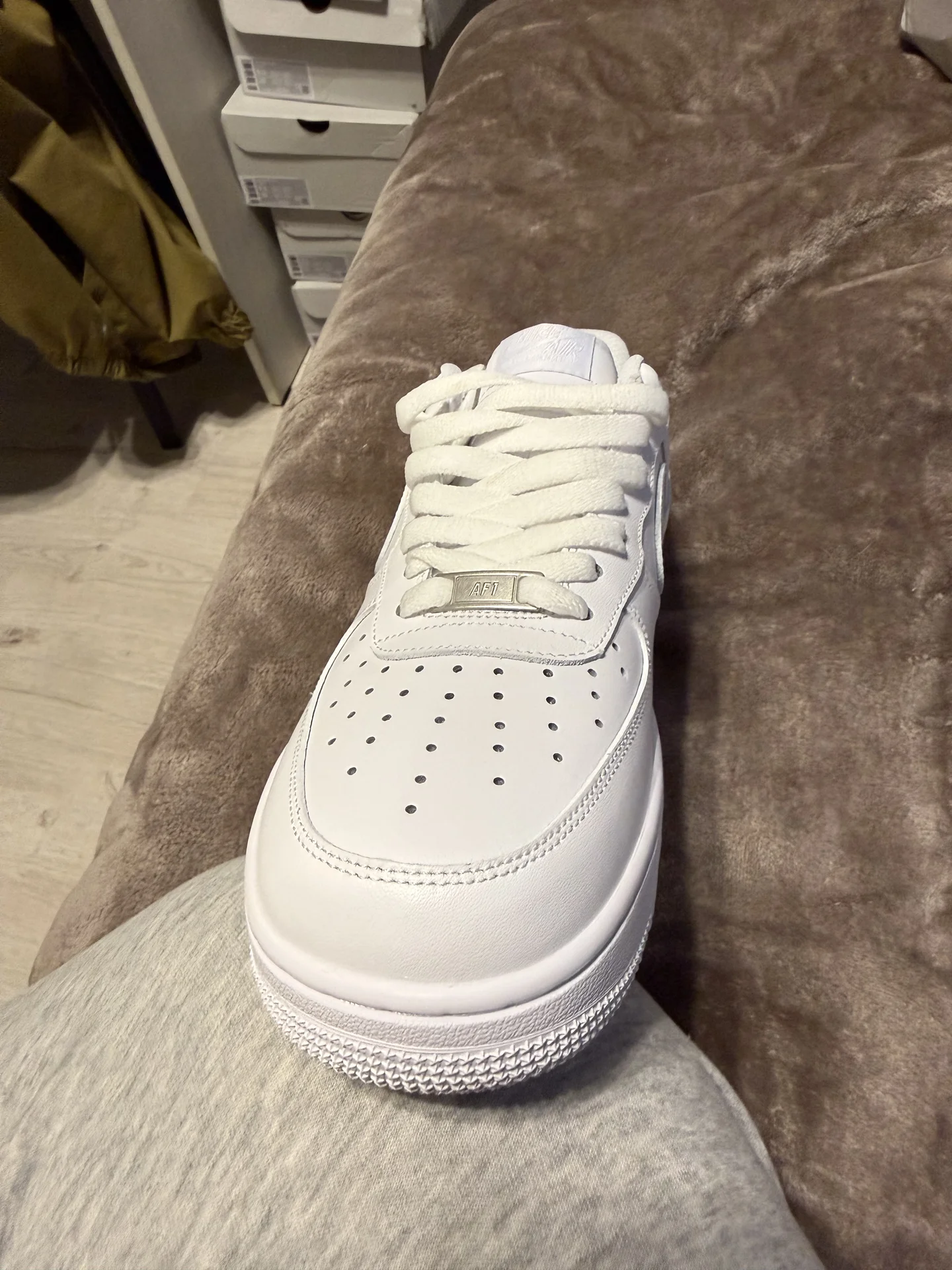 Nike Air Force 1 White - оригинал - миниатюра 3