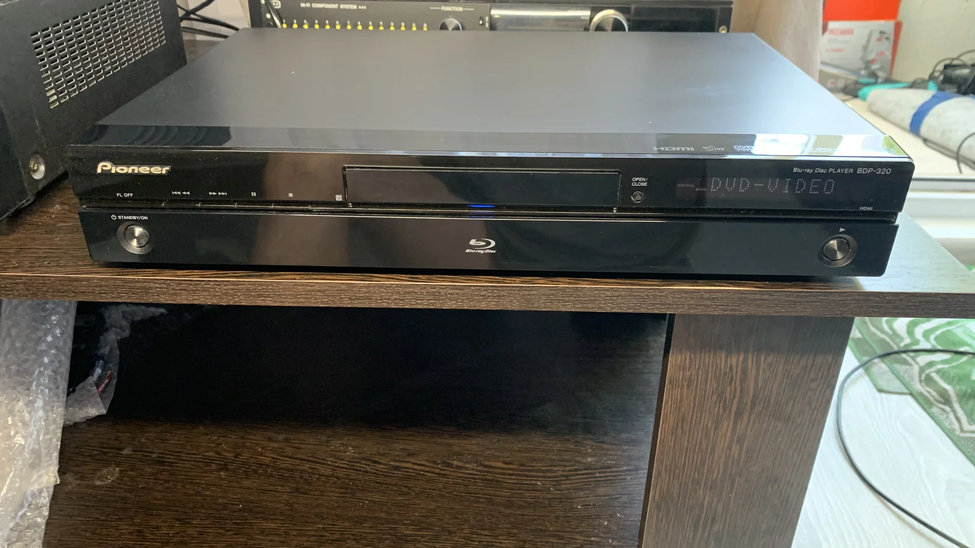 Blu-ray disc player Pioneer BDP -320