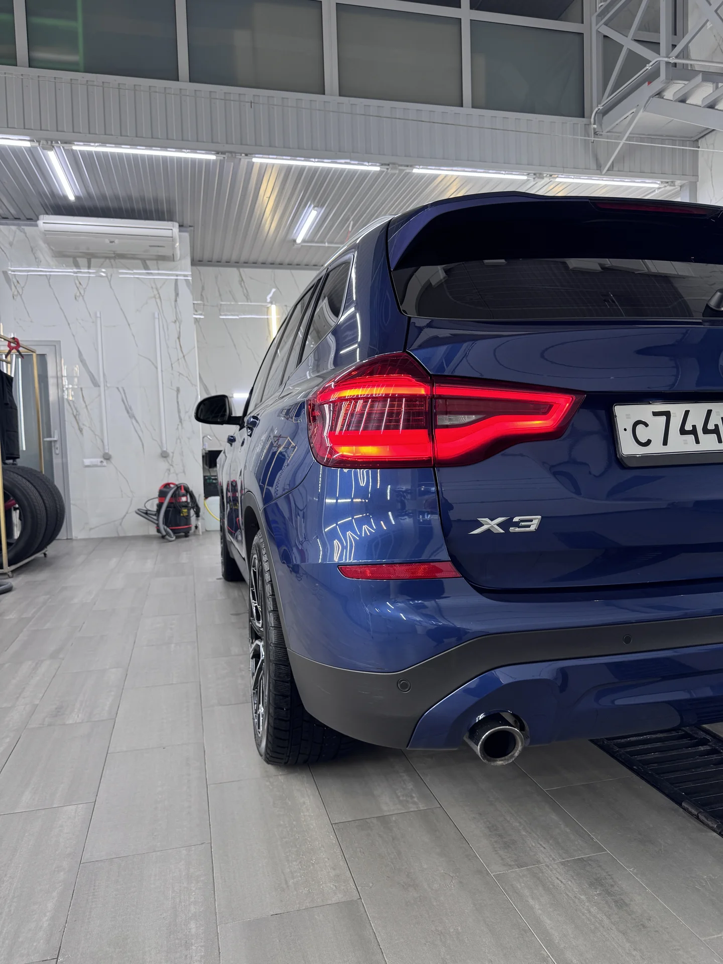 BMW X3 - миниатюра 4