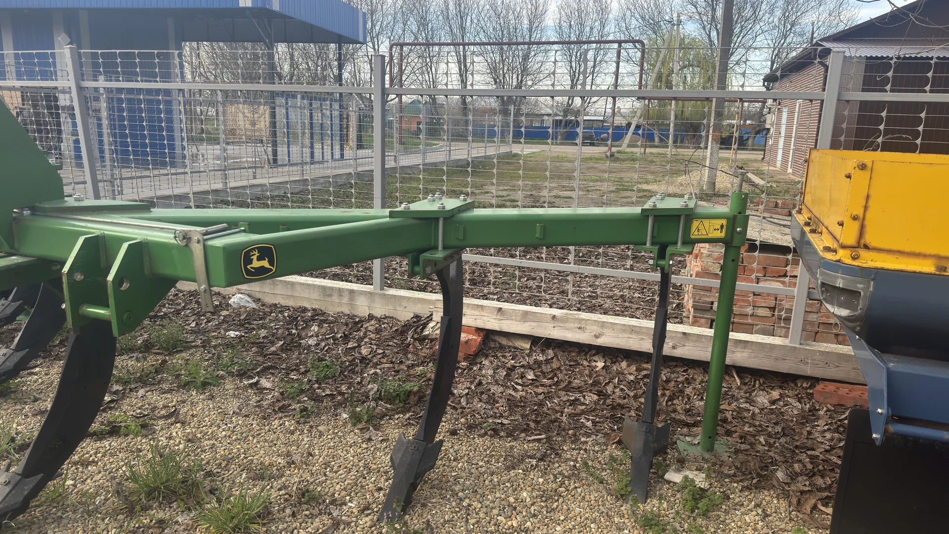 Глубокорыхлители (чизели) John Deere - миниатюра 2