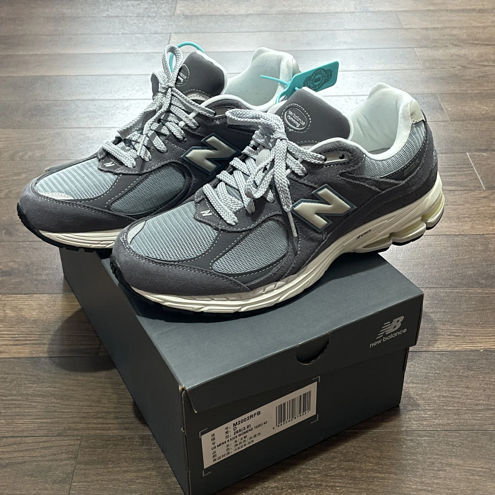 New Balance 2002r - изображение 1