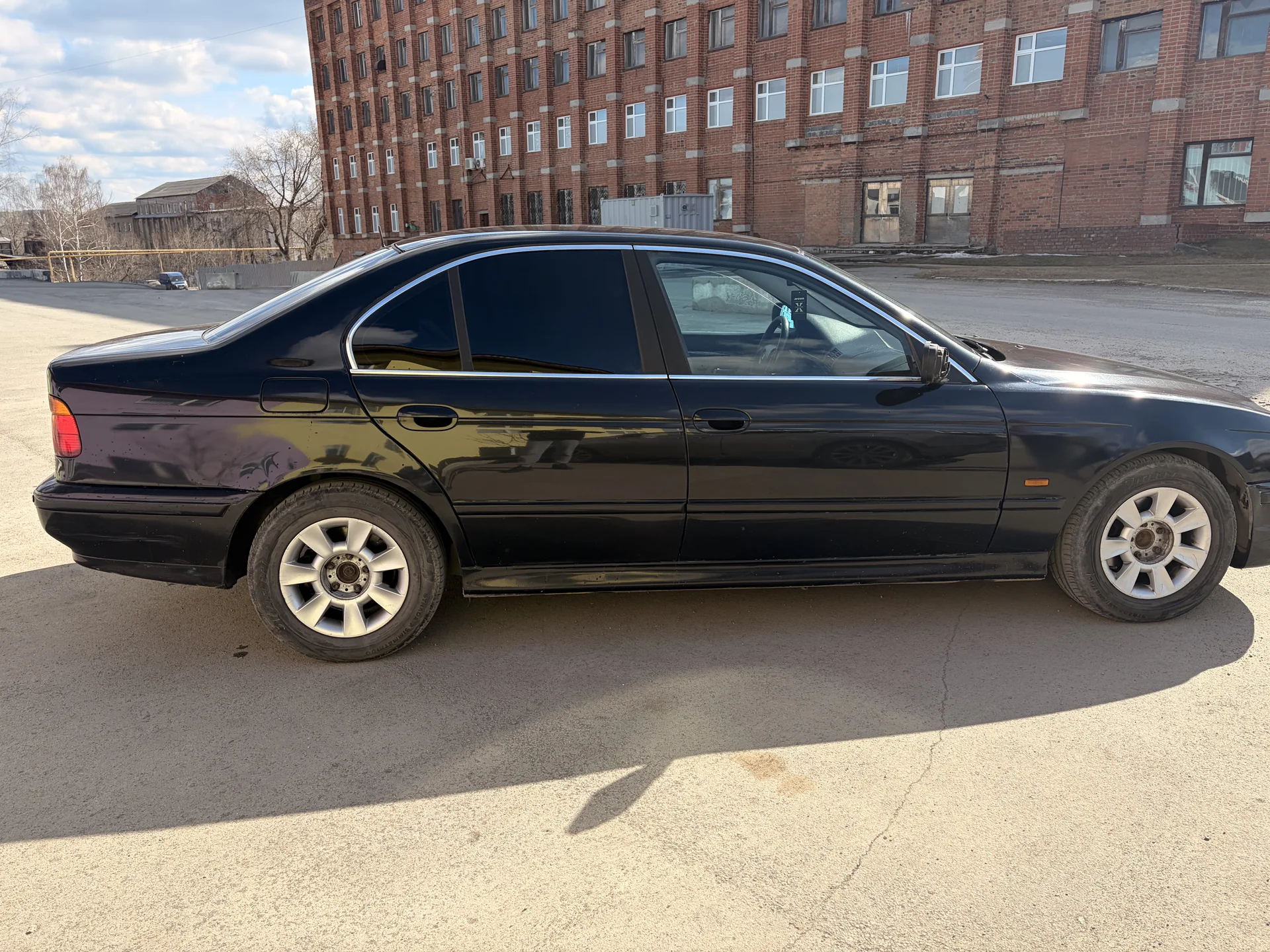 BMW E39 - миниатюра 2