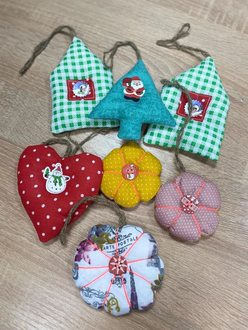 Лоскутная игрушка в стиле пэчворк - миниатюра 12