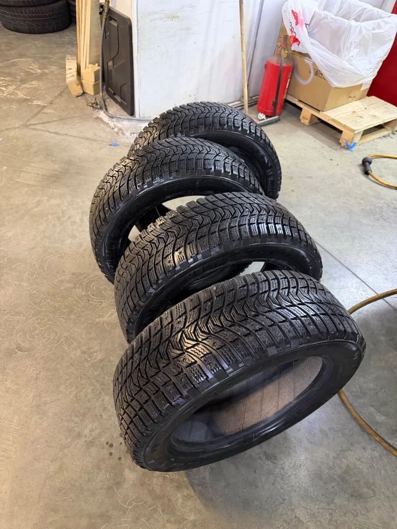 205/55 16 Michelin зима - изображение 1
