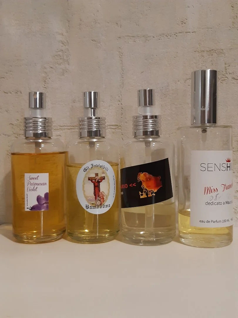 Adamo Parfum Juanillo, Hilde Soliani - изображение 1