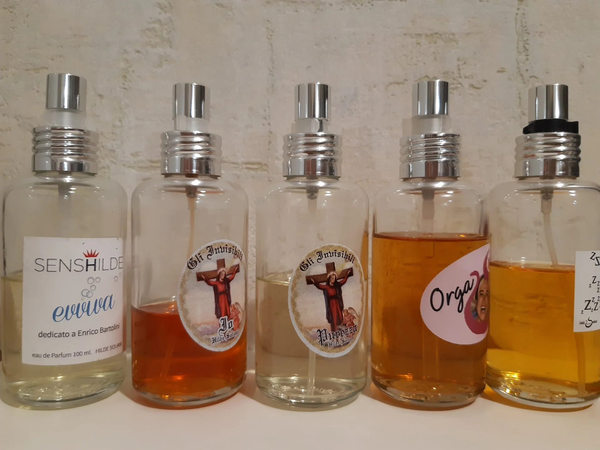 Adamo Parfum Juanillo, Hilde Soliani - миниатюра 2