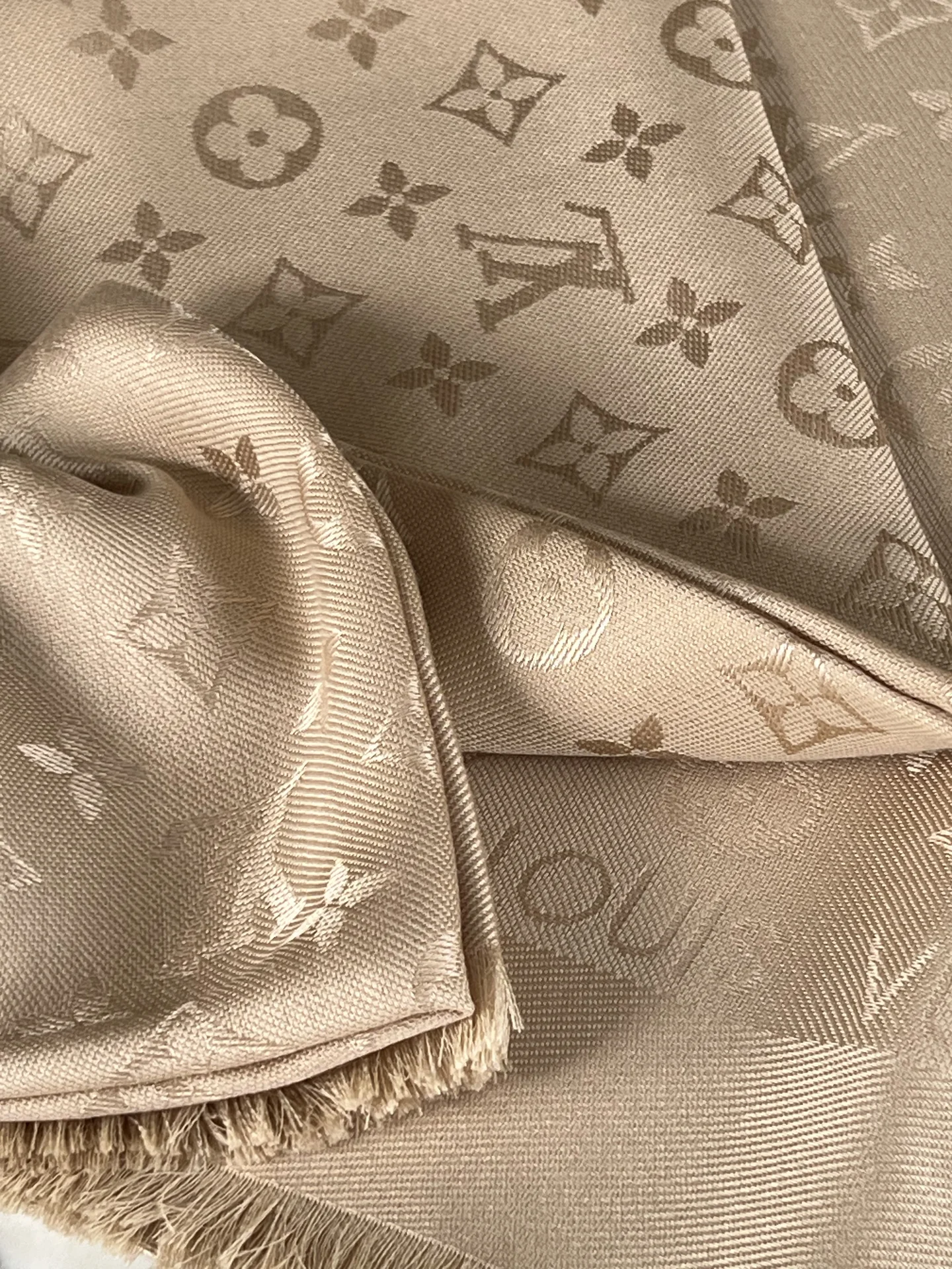 Шаль платок Louis Vuitton оригинал - миниатюра 12