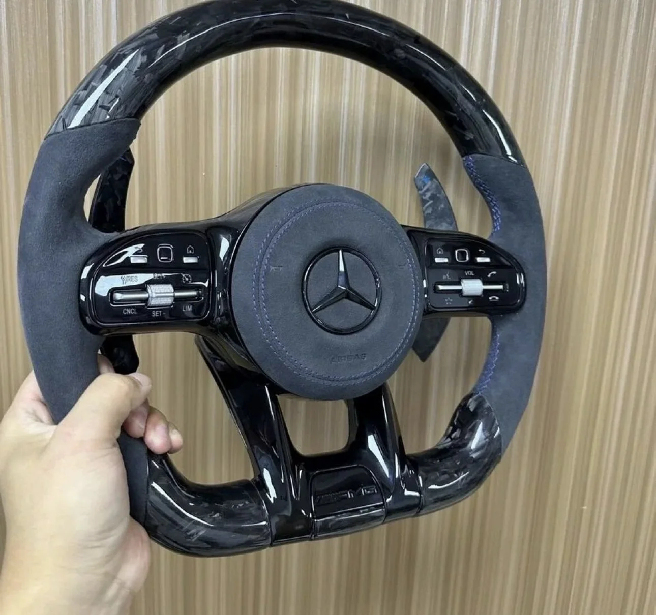 Карбоновый руль Mercedes в стиле AMG - миниатюра 4