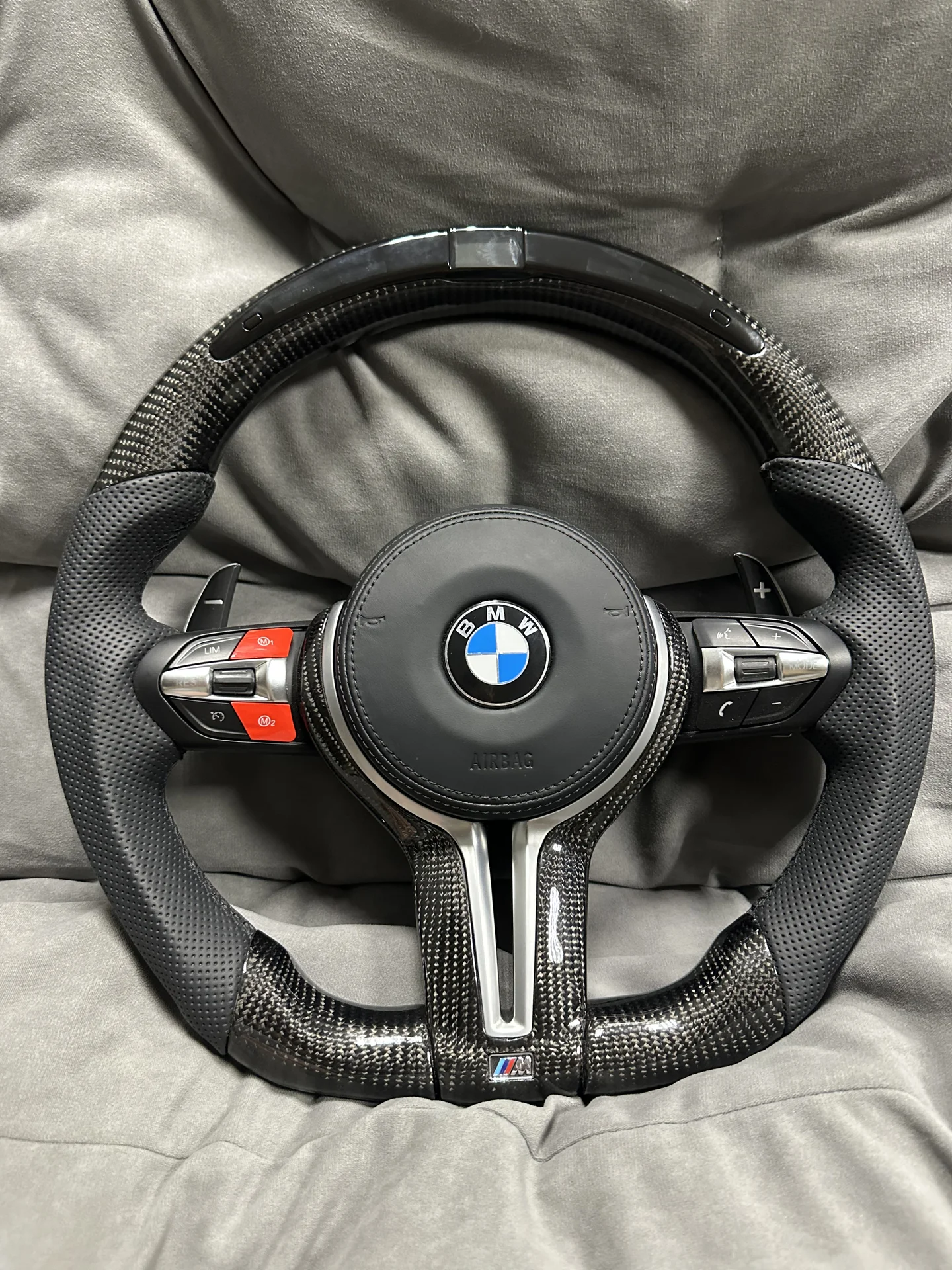 Руль BMW с тахометром на F10 - изображение 1