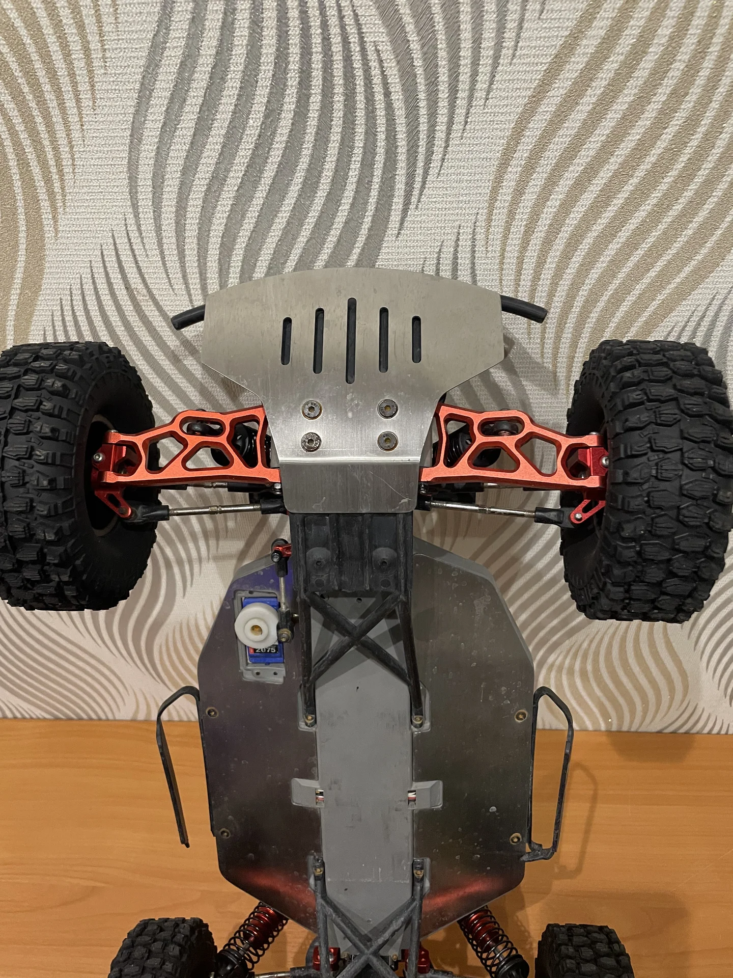 Rc модель Traxxxsas slash 2wd - миниатюра 8