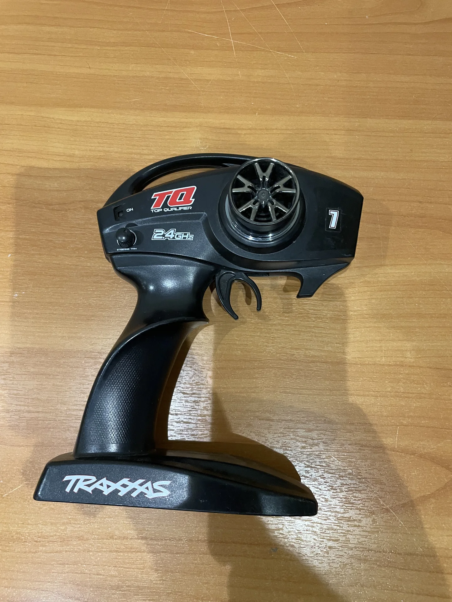 Rc модель Traxxxsas slash 2wd - миниатюра 9
